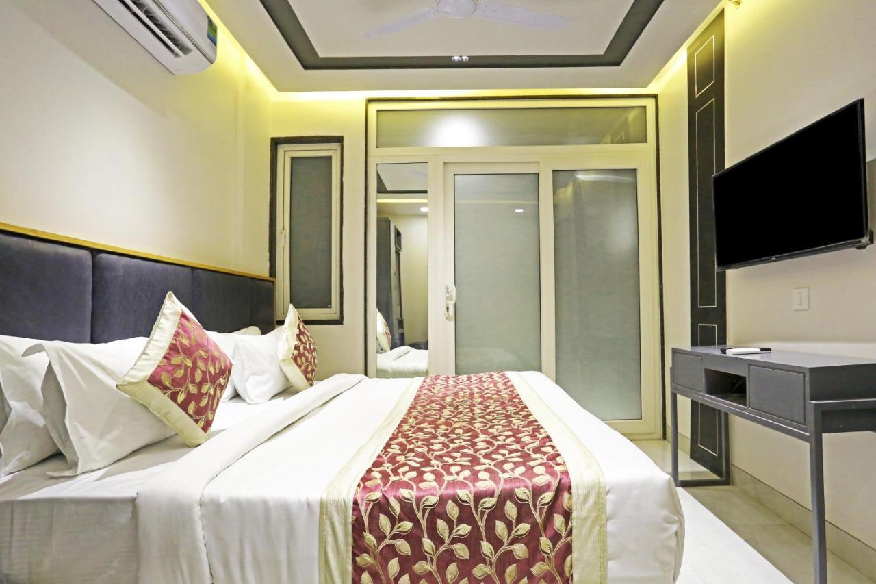 Hotel Apple Villa - Near Delhi Airport With Free Airport Transsfer Ню Делхи Екстериор снимка