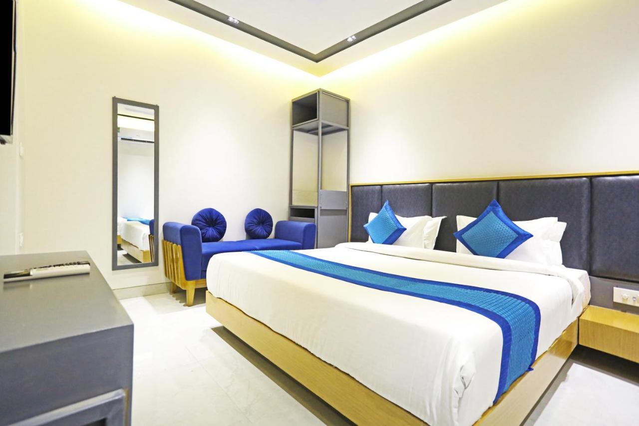 Hotel Apple Villa - Near Delhi Airport With Free Airport Transsfer Ню Делхи Екстериор снимка