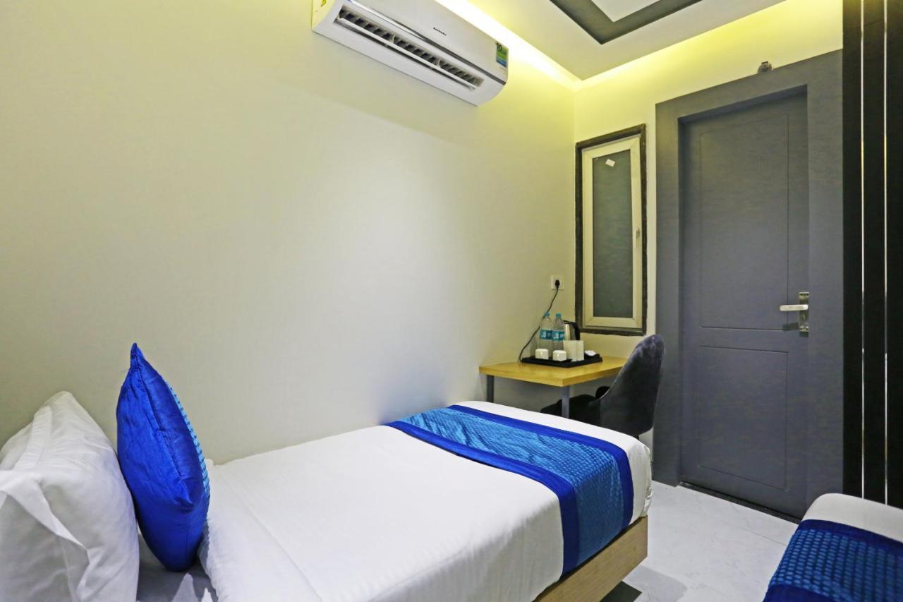 Hotel Apple Villa - Near Delhi Airport With Free Airport Transsfer Ню Делхи Екстериор снимка