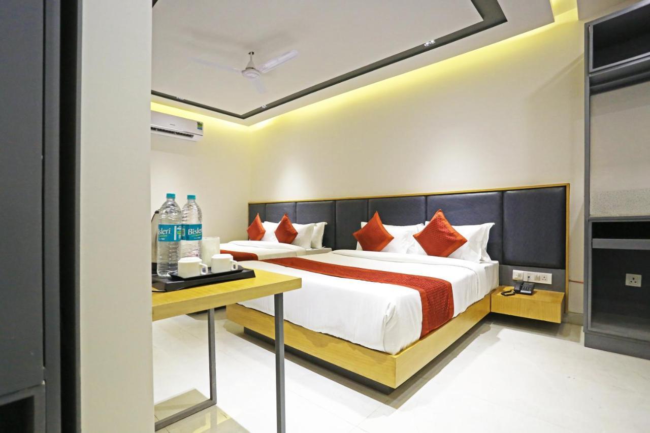 Hotel Apple Villa - Near Delhi Airport With Free Airport Transsfer Ню Делхи Екстериор снимка